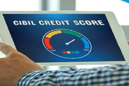 आपकी क्रेडिट स्कोर रिपोर्ट में निगरानी के लिए मुख्य पहलू.