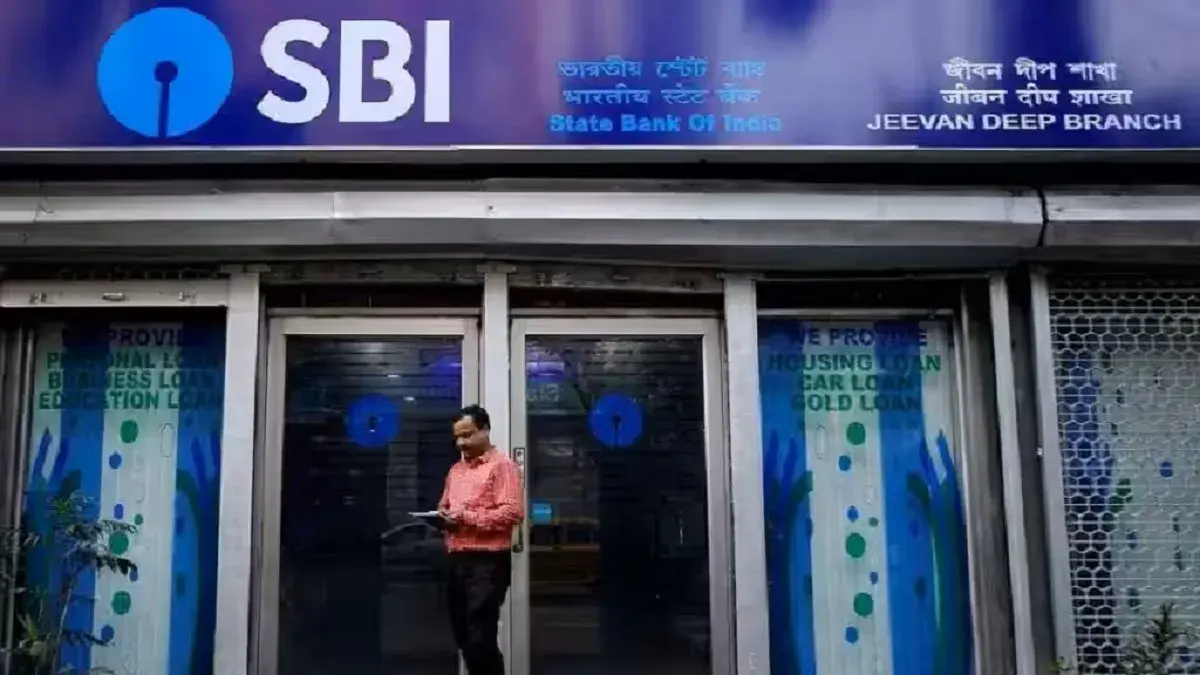 SBI Launches 'Nation First Transit Card' for Effortless Digital Fare Payments.