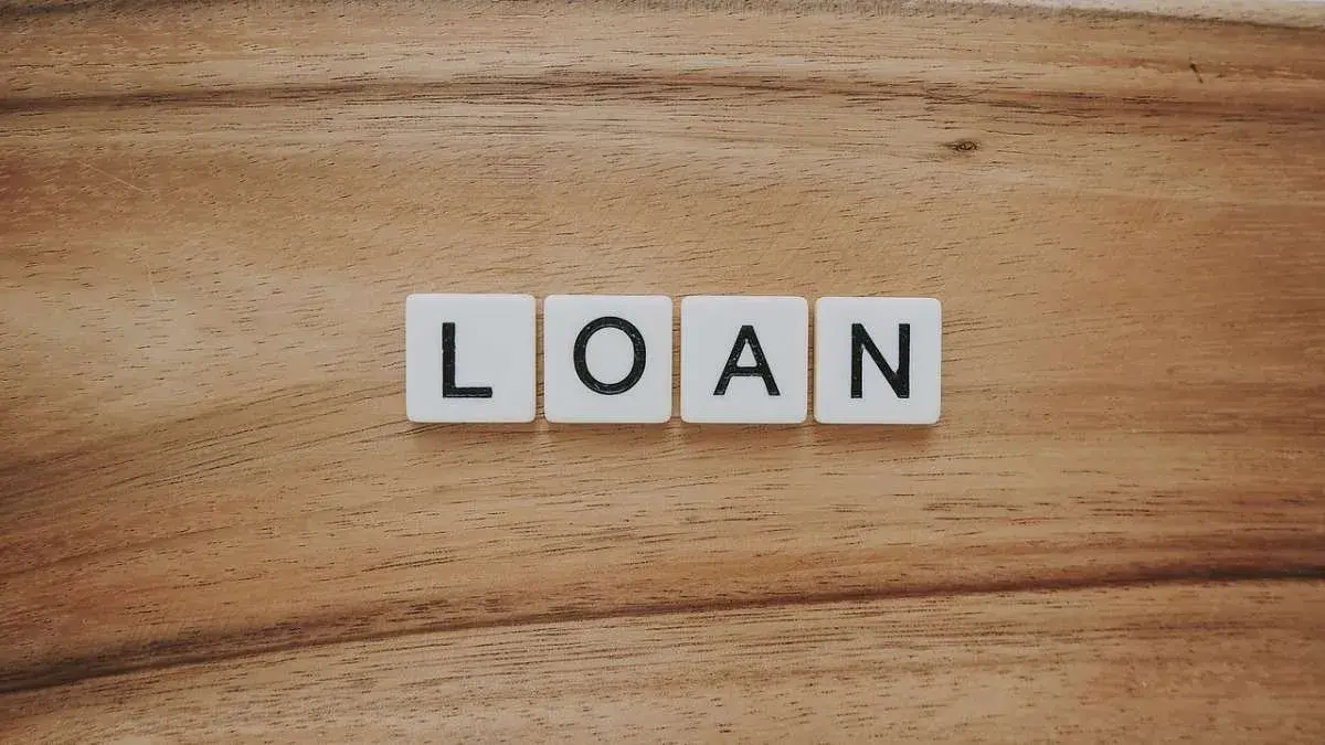 Personal Loan चुनने से पहले विचार करने योग्य 8 आवश्यक प्रश्न।